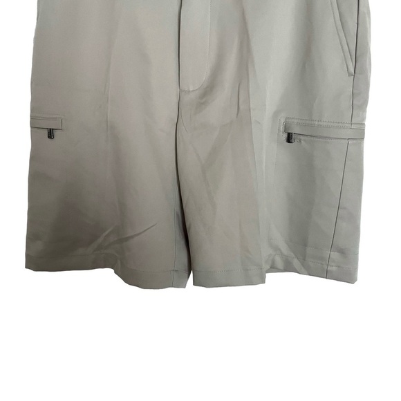 IZod Golf Beige Khaki Extreme Function Shorts W32 - Picture 4 of 11
